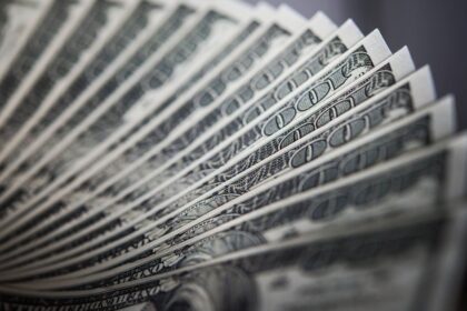 “¡Dólar hoy! Descubre su valor este sábado 26 de julio”