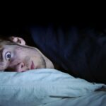 “Niño genio inventa solución para insomnio y triunfa”