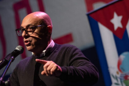 “Escándalo: Dirigente sindical uruguayo elogia dictadura cubana”