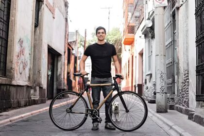 “De humillado a millonario: la historia detrás de la bicicleta de bambú”