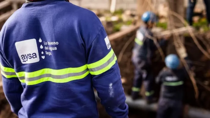 El Gobierno avanza con el proceso para privatizar AySA