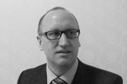 Descubre a Stuart Hoegner: El criptomillonario que está revolucionando el mundo