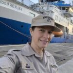 “Descubre a Nadia Coralina: la científica argentina que conquistó las redes desde el océano”