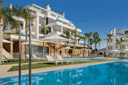 “Nuevo Senior Director de Wyndham: experto en ventas globales hoteleras”