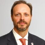 “Argentino liderará gigante energético francés: plan de negocios revelado”