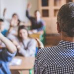 “Guía para empleados jubilados que siguen trabajando: todo lo que necesitas saber”