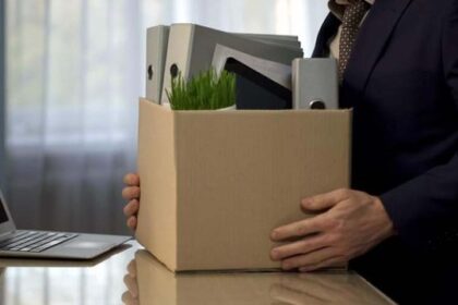 “Renunciar sin preaviso: consecuencias legales y económicas”