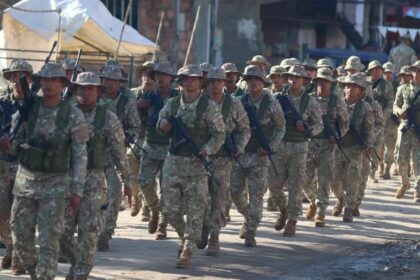“Perú despliega Ejército por bandera de Colombia en Chinería”