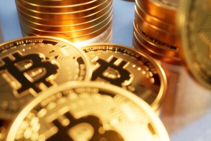 “Bitcoin cae más de 4% y perfora los u$s118.000, altcoins retroceden hasta 10%”