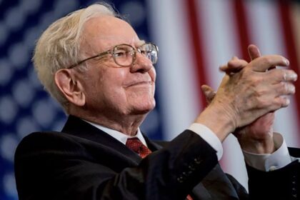 Descubre la acción que Warren Buffett compró y revolucionó Wall Street