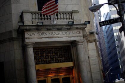 “Caída en Wall Street por baja en empresas tecnológicas”