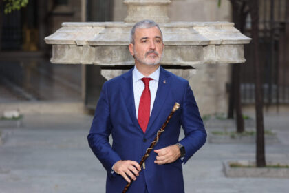 “Israel prohíbe entrada al alcalde de Barcelona por antisemita”