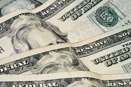 “El dólar oficial sigue en alza: tercera jornada consecutiva”