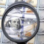 “Volatilidad del dólar: expectativas en el mercado ante tasas, elecciones y tensiones”