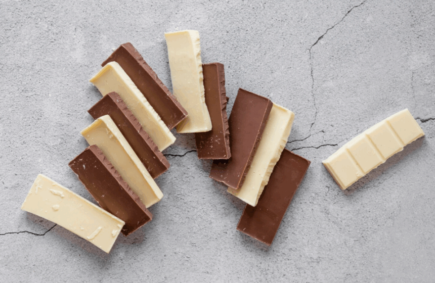 En qué se diferencian el chocolate negro y el chocolate con leche