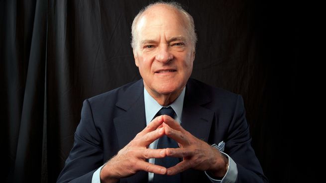 Henry Kravis se convirtió en una figura clave de Wall Street al liderar operaciones que movieron millones y marcaron la historia de las inversiones.