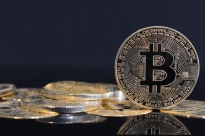 “Bitcoin en exchanges alcanza mínimo histórico en 7 años”