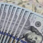 “¡Descubre por qué el dólar ha caído un 10% en 2021!”