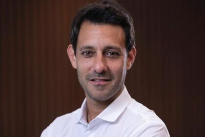 “CEO de Mercado Libre advierte sobre impacto de la IA”