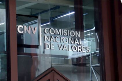 “CNV elimina normas obsoletas para acceso al mercado de capitales”