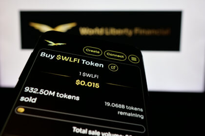 “Escándalo: Personalidades denuncian a WLFI, token ligado a Trump, por robo de fondos”