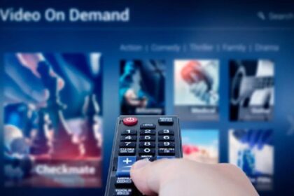 “Televisor con Android TV vs Chromecast con Google TV: ¿Cuál elegir en 2025?”