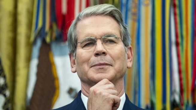 Scott Bessent anunció apoyo económico para la Argentina, lo que impulsó al alza acciones y bonos.