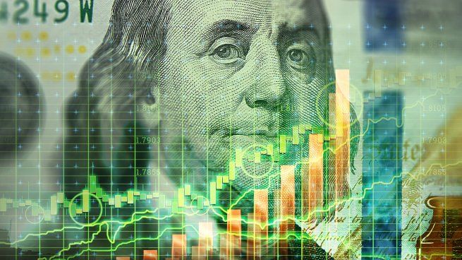 El dólar blue aumentó a $1.370 este viernes 5 de septiembre.