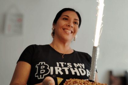 “Bitcoin: La liberación de Latinoamérica del legado de las repúblicas bananeras”