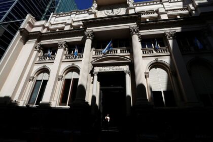 Descubre el cierre del dólar hoy: jueves 2 de octubre