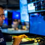 “Wall Street ignora el shutdown y se prepara para nuevas subidas”