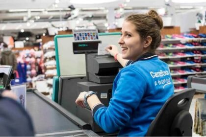 “Salario cajero Supermercado COTO y Carrefour octubre 2025”