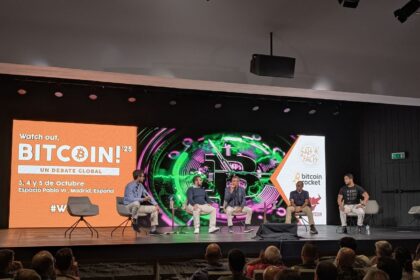 “Bitcoin 2025: Descubre el futuro del dinero digital en español”