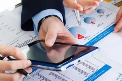 “Mejora tu sueldo: Consejos para conseguir ofertas en dólares”