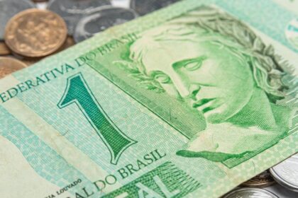 “Descubre el precio del Real Blue hoy 15 de octubre”