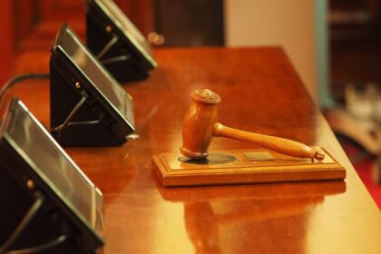 “Juicio por estafa de OneCoin en Argentina: ¡Comienza este lunes!”