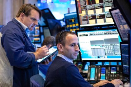 “Wall Street alcanza récords históricos tras dato de inflación en EEUU”
