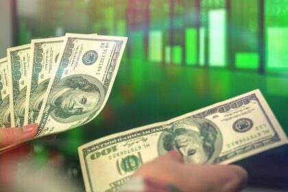 “Actualización dólar hoy y dólar blue: lunes 27 octubre”
