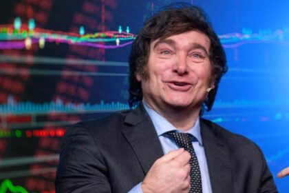 “Mercados en euforia: acciones al alza y dólar a la baja tras victoria de Javier Milei”