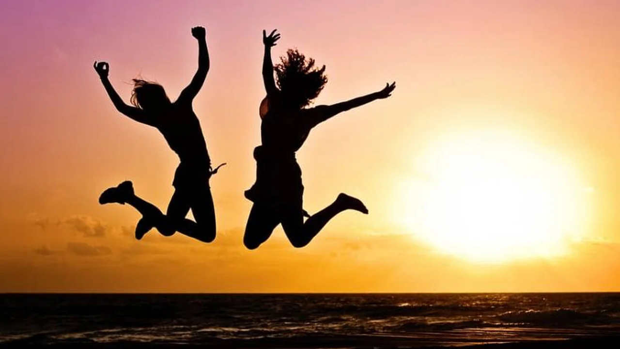 Lo que de verdad te hace feliz, sano y exitoso no es lo que imaginás, según un estudio