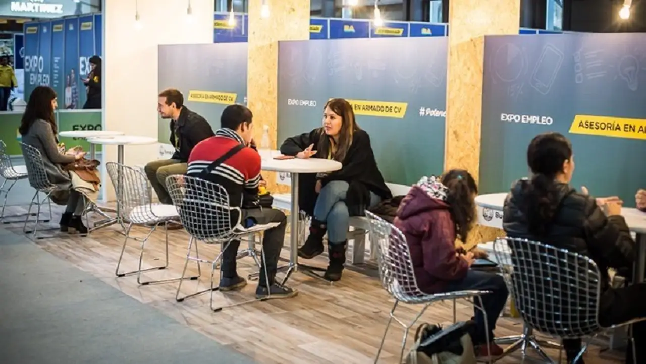 Expo Empleo en La Rural