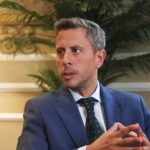 “Saifedean critica a Milei por su expansión monetaria: ¿tontería keynesiana?”