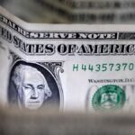 “Caída del dólar oficial tras racha alcista: ¿se aleja del techo de la banda?”