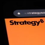 “Bitcoin y Strategy: ¿El miedo los hará caer?”