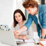 “Jóvenes confían en empleo pero postergan vivienda y familia”