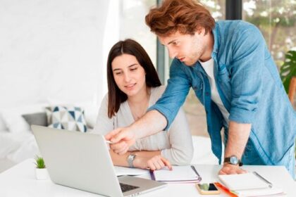 “Jóvenes confían en empleo pero postergan vivienda y familia”