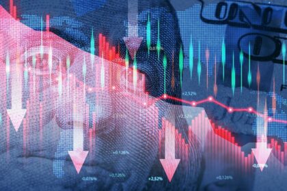 “¡Dólar blue vuelve a caer! Segundo mes bajo oficial en Banco Nación”