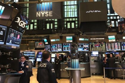 “Wall Street sube levemente y anticipa recorte de tasas de la Fed”